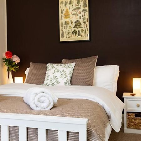 Pure B - Welcoming Bath City 3 Bed House Free Parking & Wifi Exterior photo