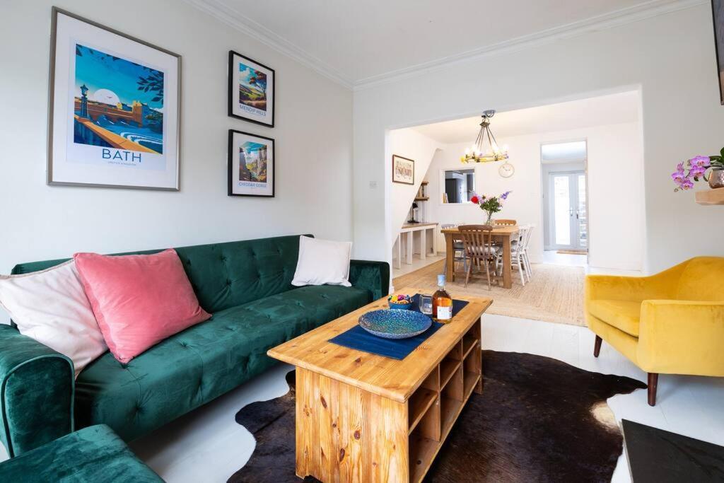 Pure B - Welcoming Bath City 3 Bed House Free Parking & Wifi Exterior photo