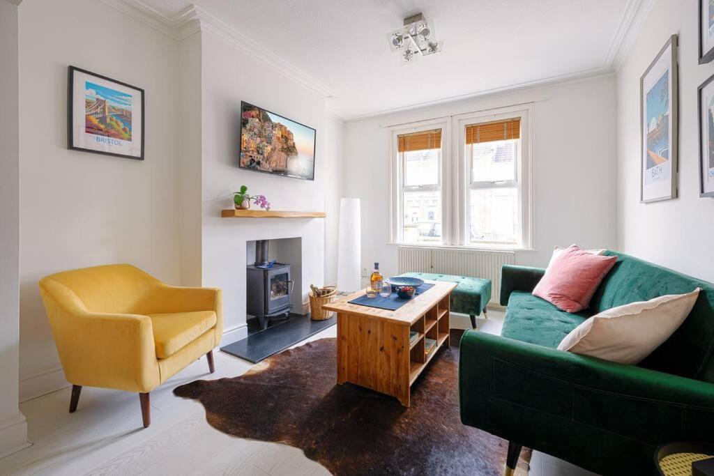 Pure B - Welcoming Bath City 3 Bed House Free Parking & Wifi Exterior photo