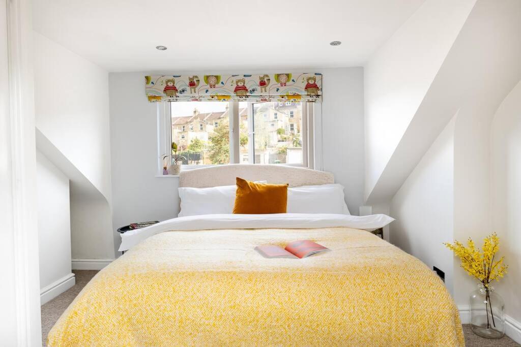 Pure B - Welcoming Bath City 3 Bed House Free Parking & Wifi Exterior photo