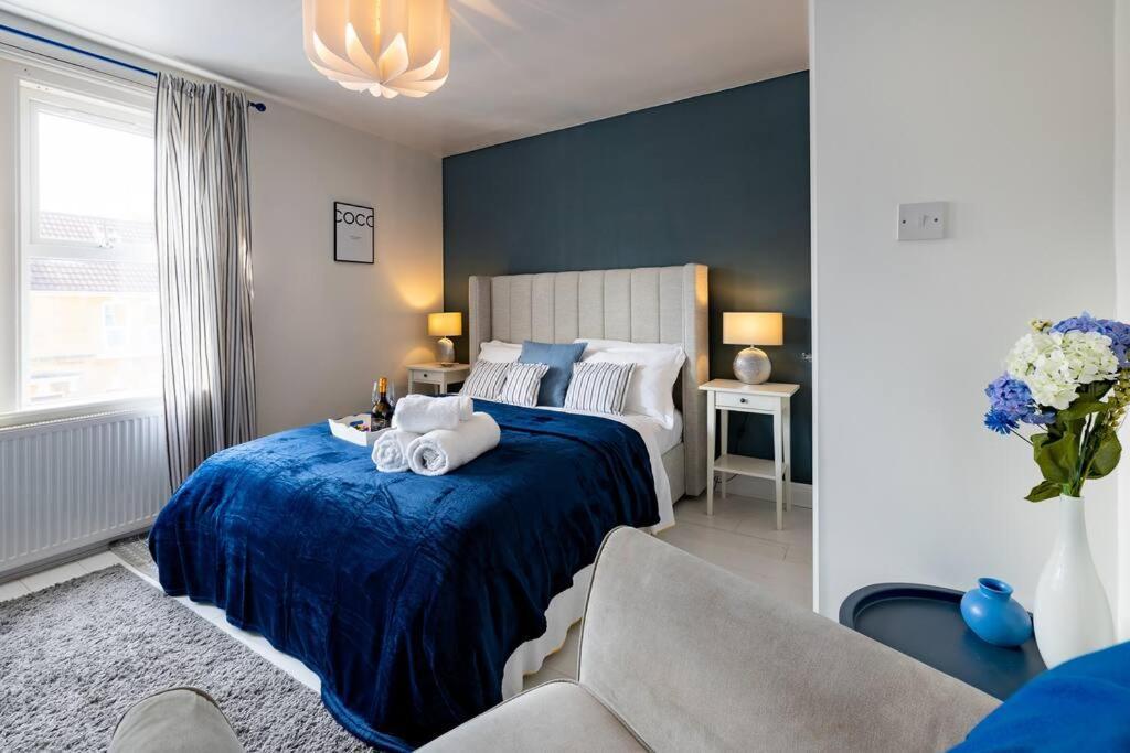 Pure B - Welcoming Bath City 3 Bed House Free Parking & Wifi Exterior photo